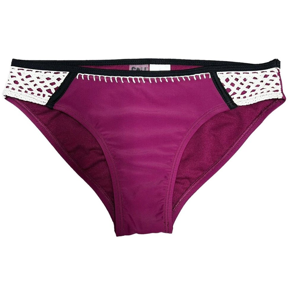 New California Sunshine Bikini Bottoms Size Small Wine Black White Crochet Sides